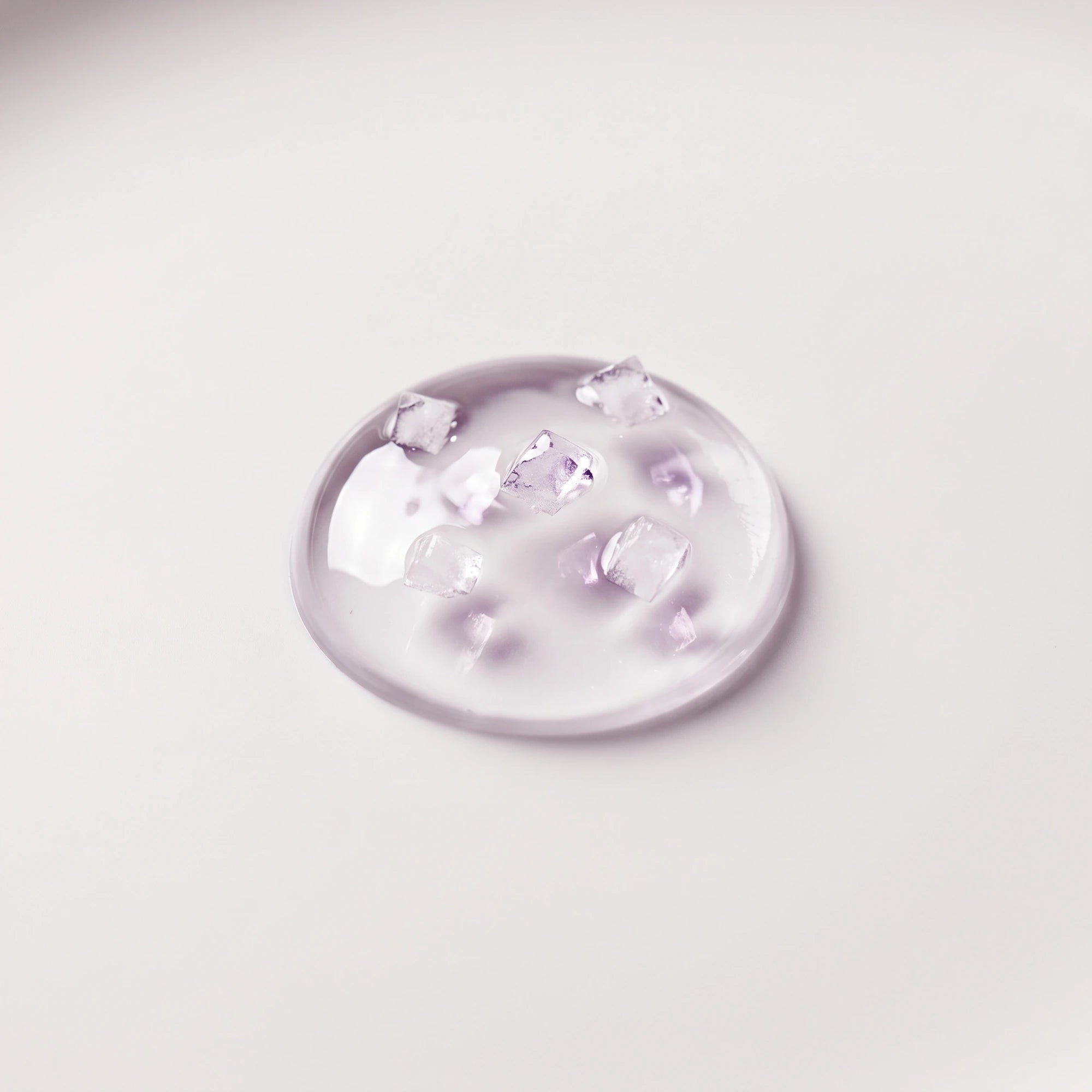 Xylitol en hyaluronzuur in een verzorgende gel